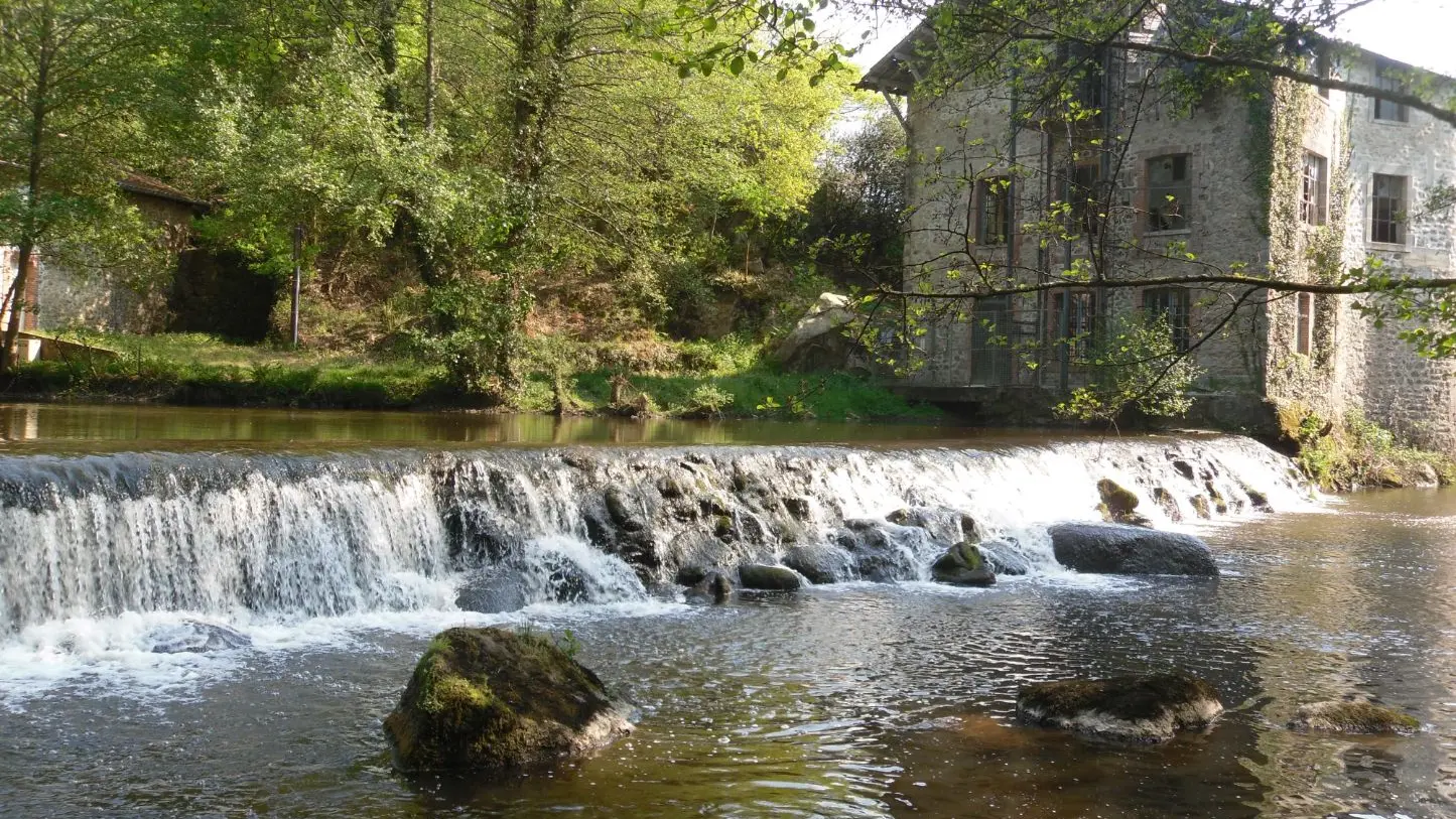 site-Corot_SaintJunien_poltourisme (2)