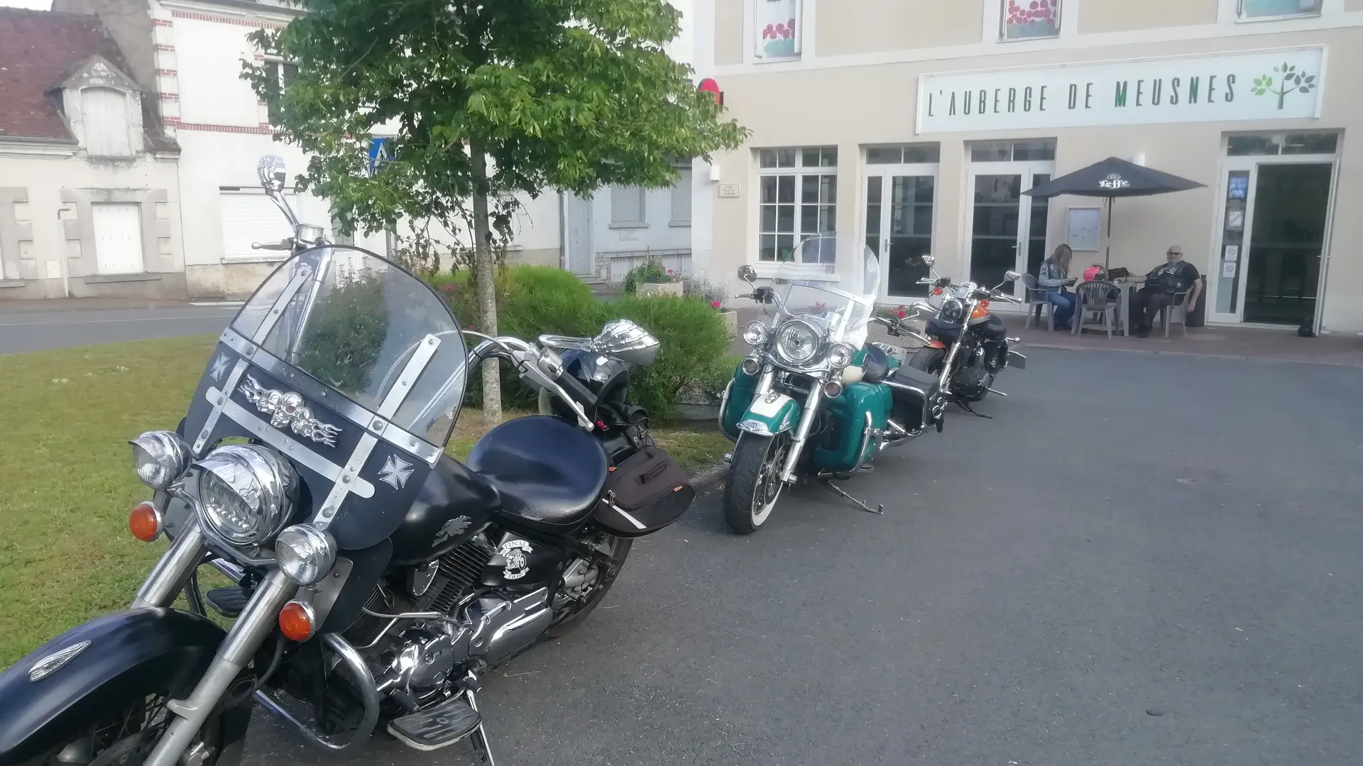 Auberge de Meusnes - Accueil Motards