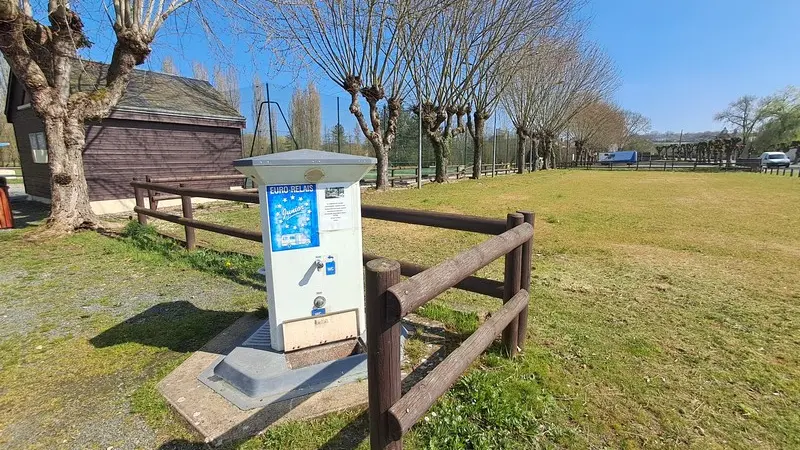 Aire camping-cars Savigny