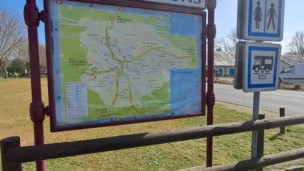 Aire camping-cars Savigny