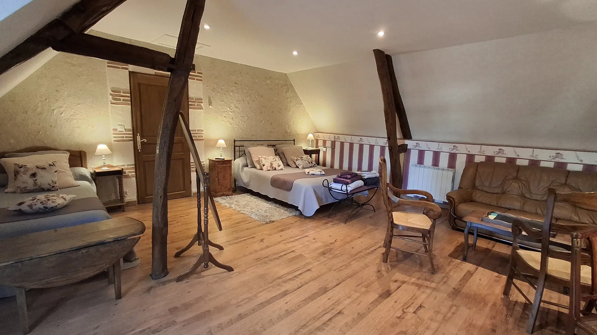 Chambre Violette 3 pers maxi