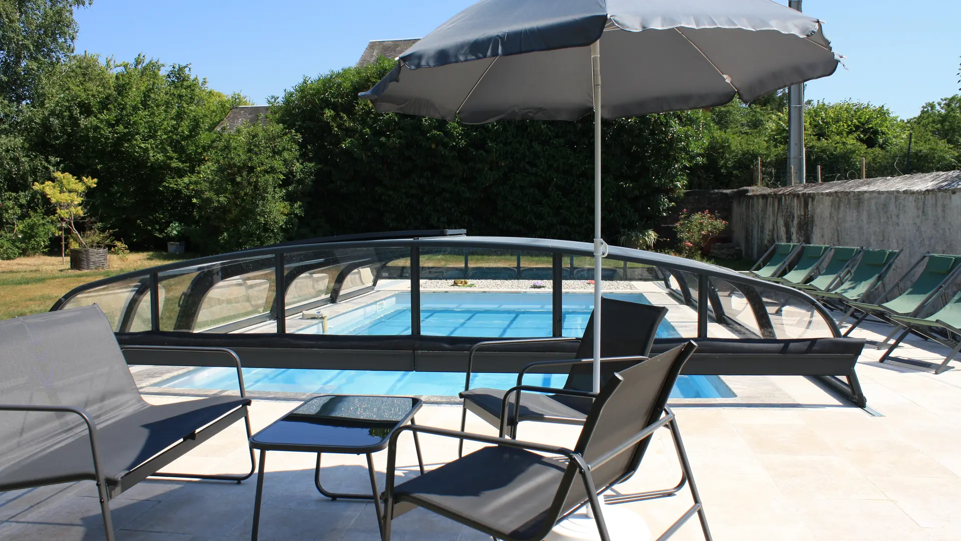 La Varenne - Piscine couverte et chauffée