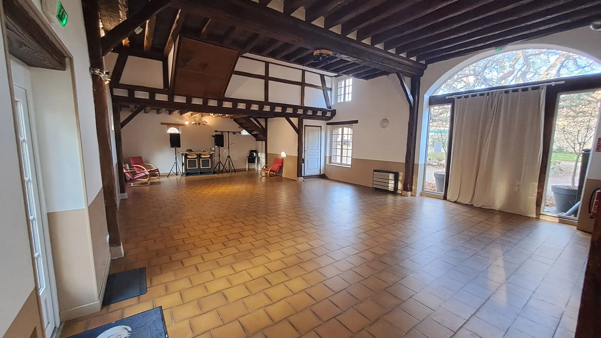 Gîte des étangs de Beaulieu - Domaine familial / Salle de réception