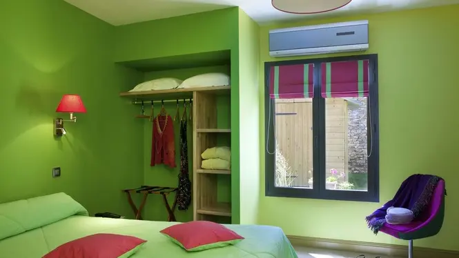 Hôtel - restaurant O en couleur à Oucques