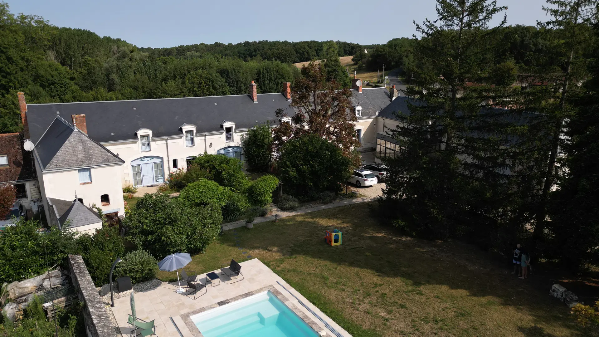 La Varenne - vue-aerienne-piscine-lavarenne