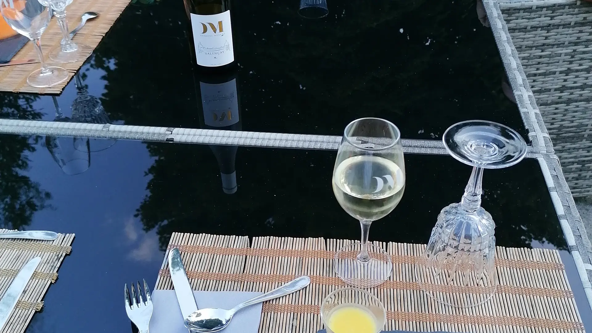 Table d'hôtes en extérieur