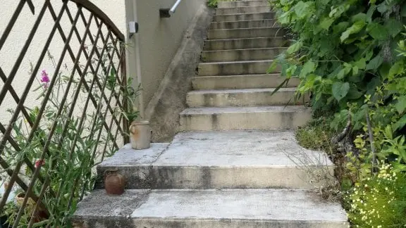 Accès à l'entrée du gîte2