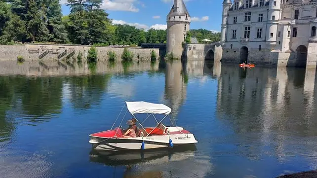 Bateau électrique
