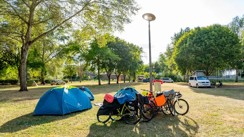 CAMPING RIVER CAMP6