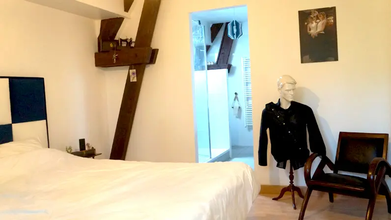 CHAMBRE-BLEUE-VERS-SDB