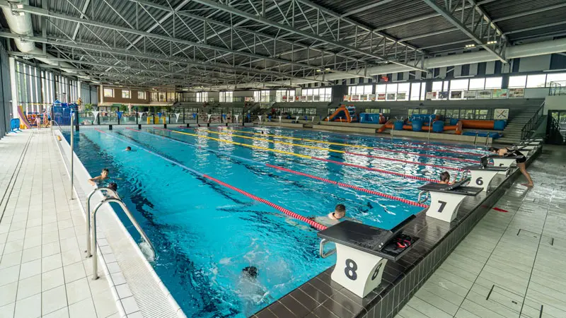 Centre-aquatique-des-Grands-Pres-interieur-1
