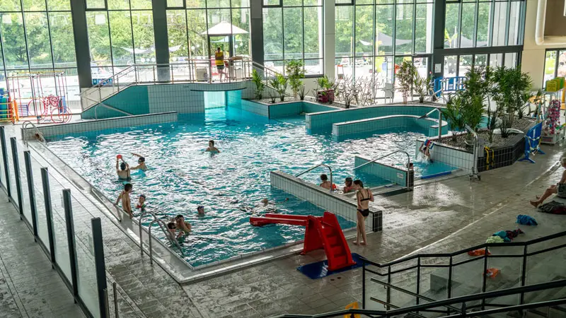 Centre-aquatique-des-Grands-Pres-interieur-2