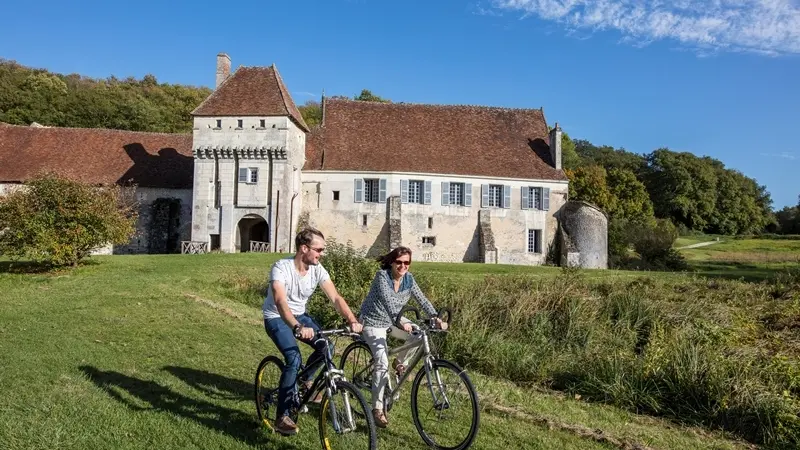 Château-Monastère de la Corroirie