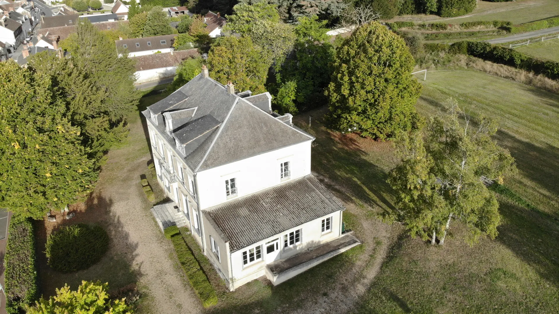Vue Thésée