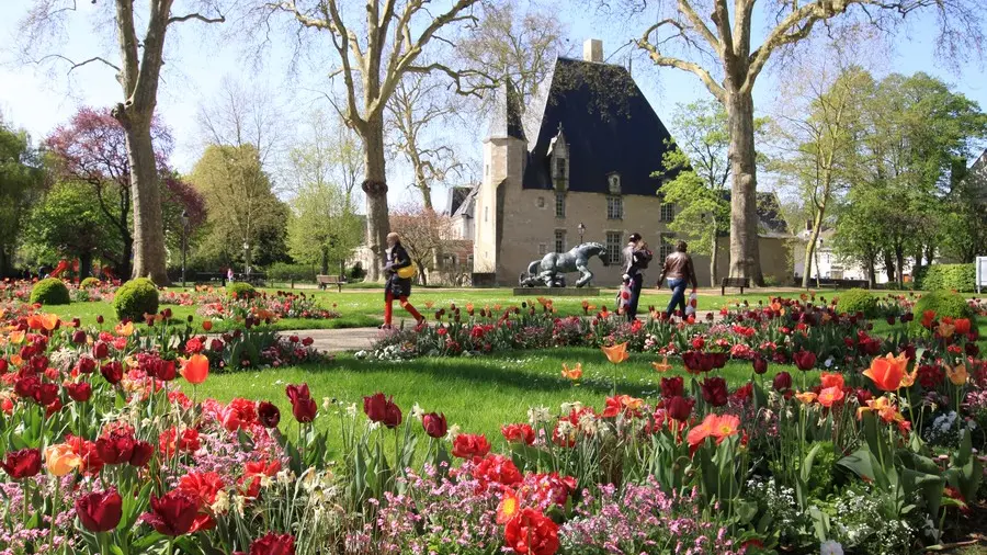 Fleurs printemps Parc Ronsard