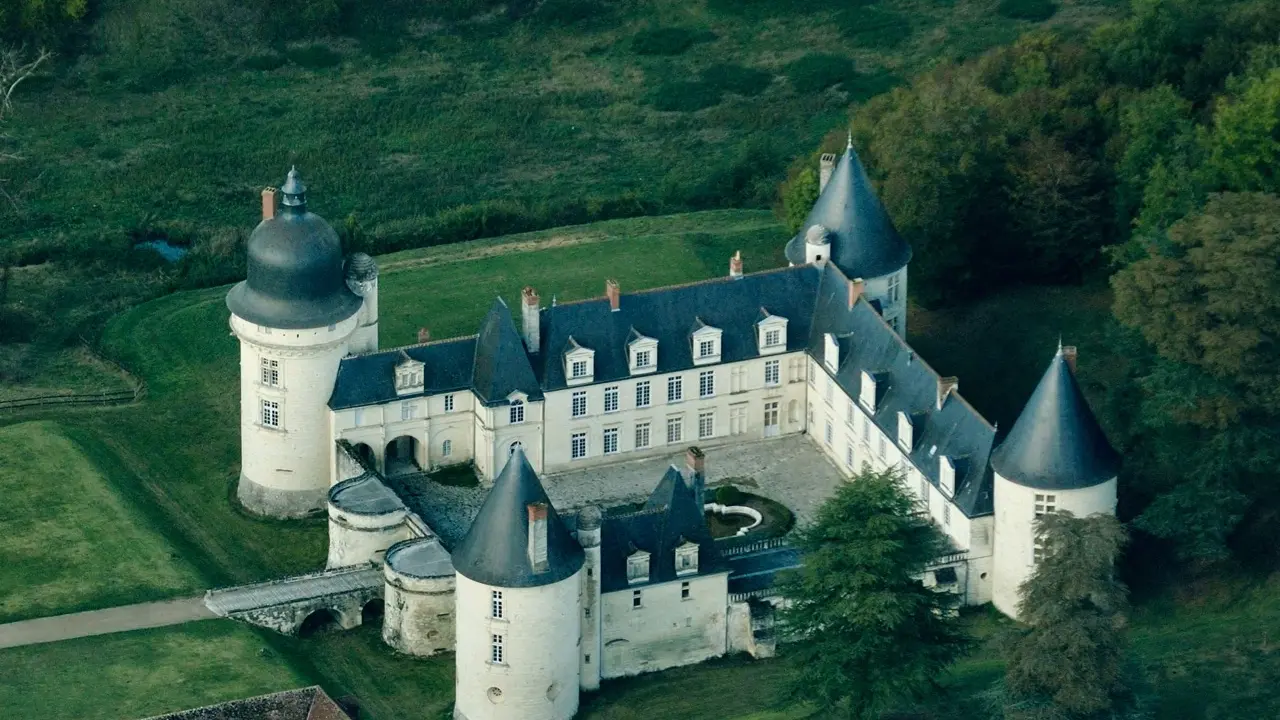 Chateau_du_Gue-Pean_Vue_aerienne