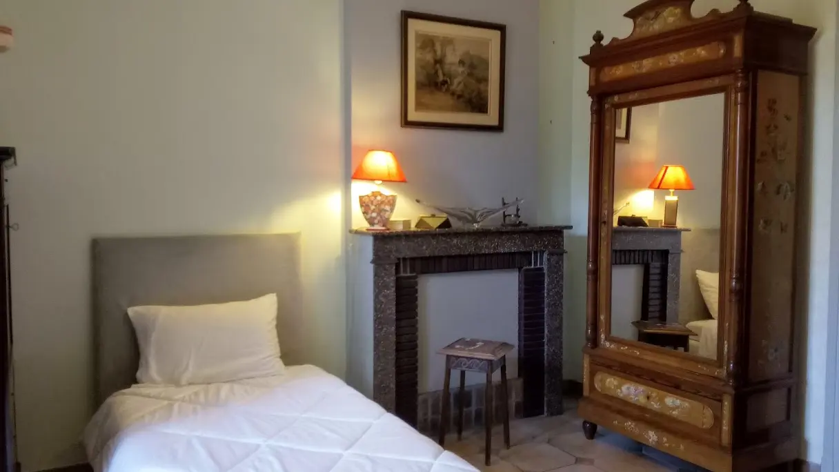 Chambre à deux lits du gite au Jardin de Grand-Père