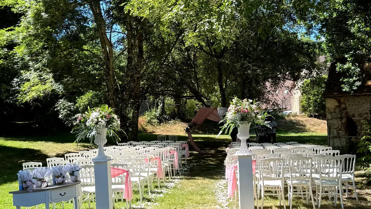 Cérémonie dans le parc