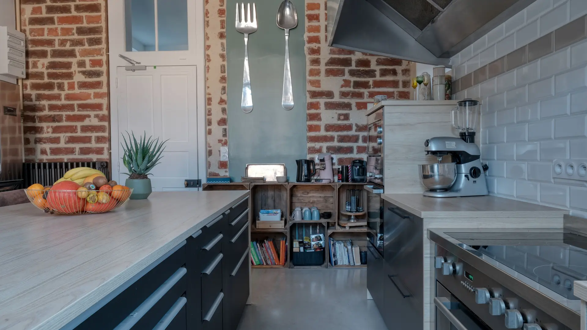 LeKAMPUS-phXWATEL037