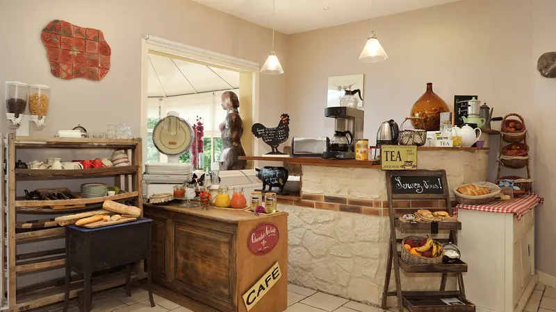 Restaurant-Le-Vieux-Fusil-Buffet-petit-dejeuner-Soings-en-Sologne