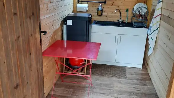 coin-vaisselle-cabane-laugis-nature
