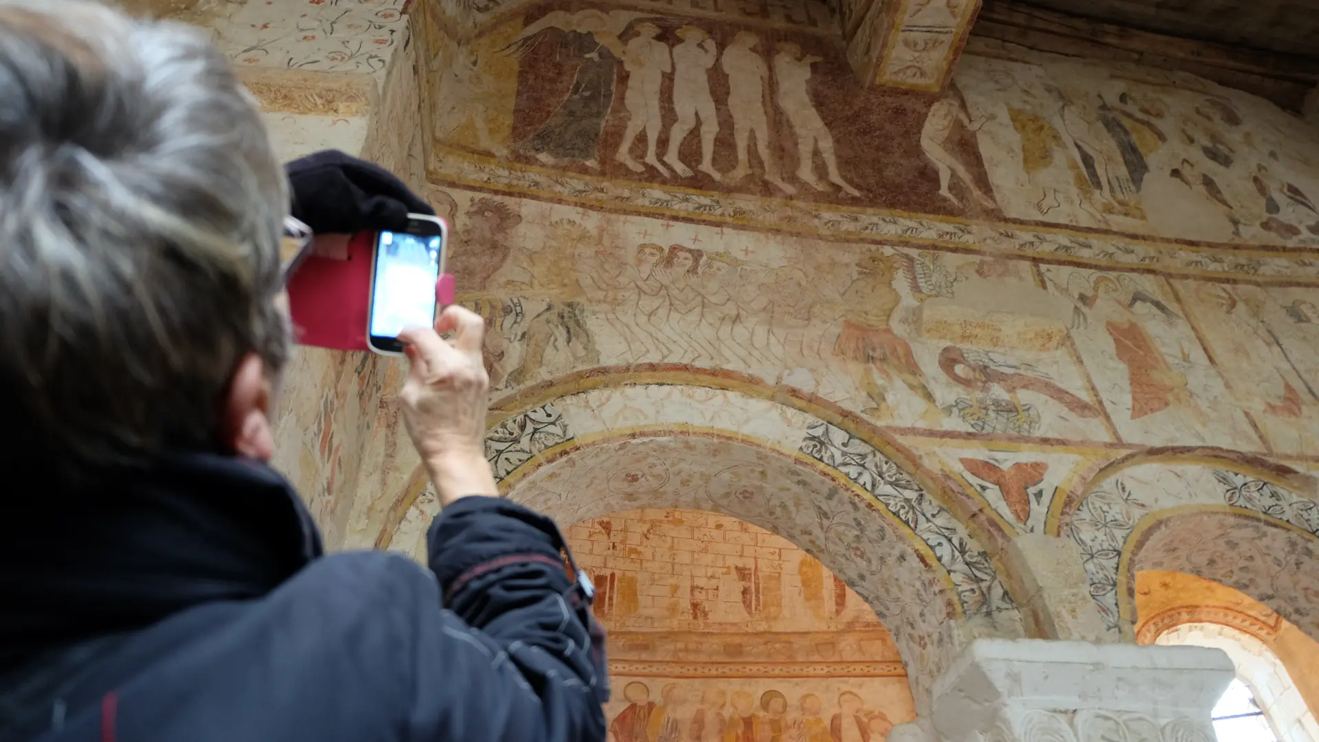 Fresques église Lavardin