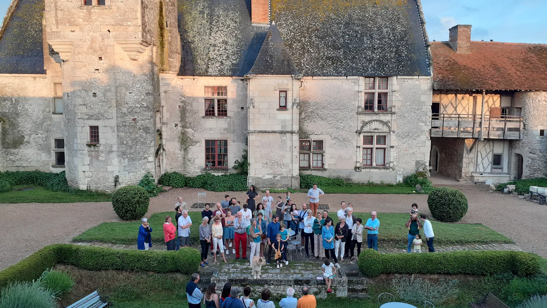 facade avec la partie XIII copie