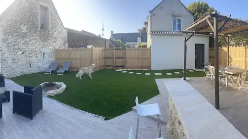jardin privé et clôturé