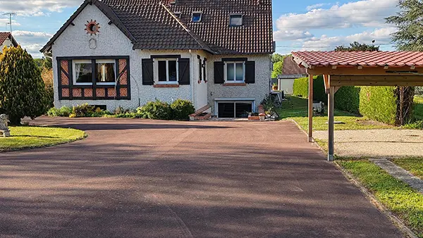 maison-côté-parking_tis