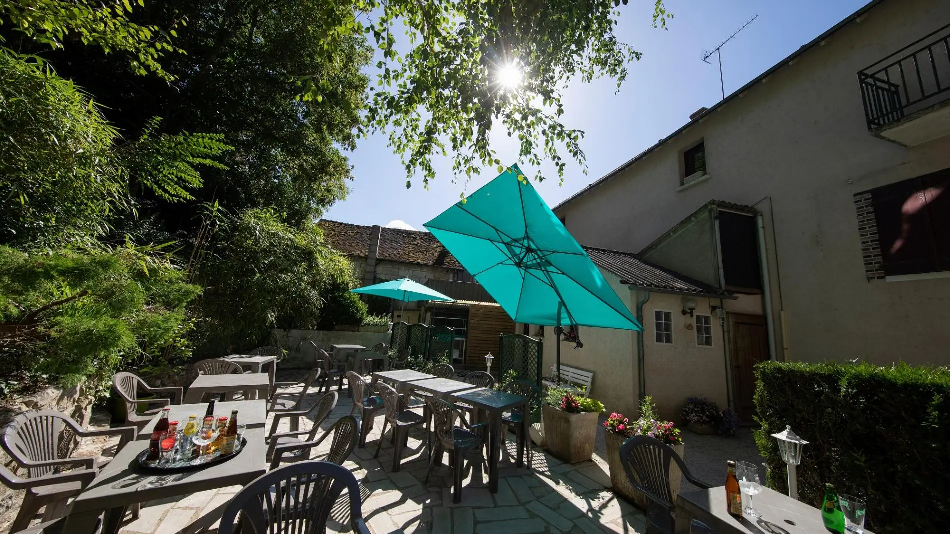 petit-troo-cheval-blanc