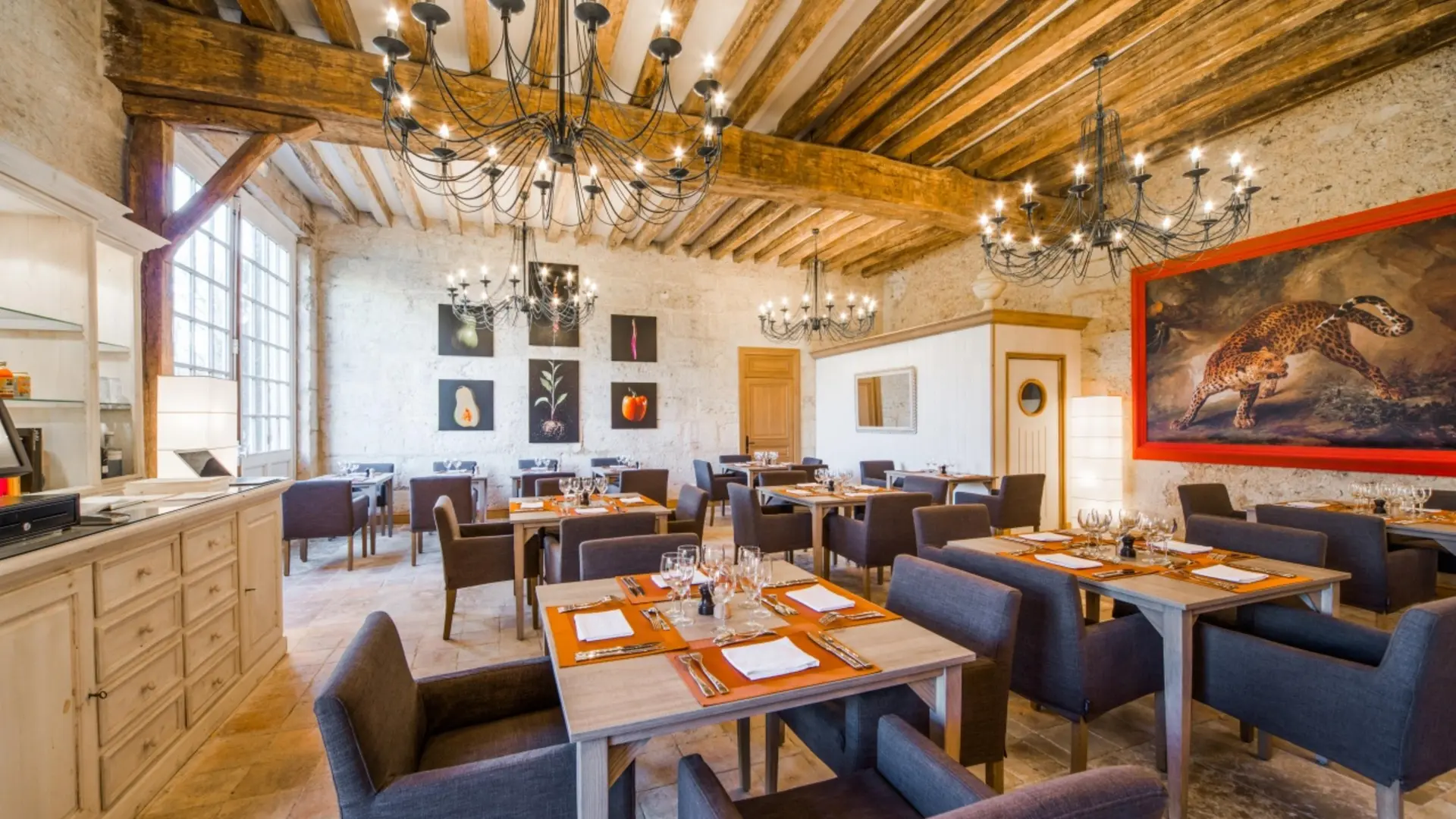 Salle du restaurant Le Plessis
