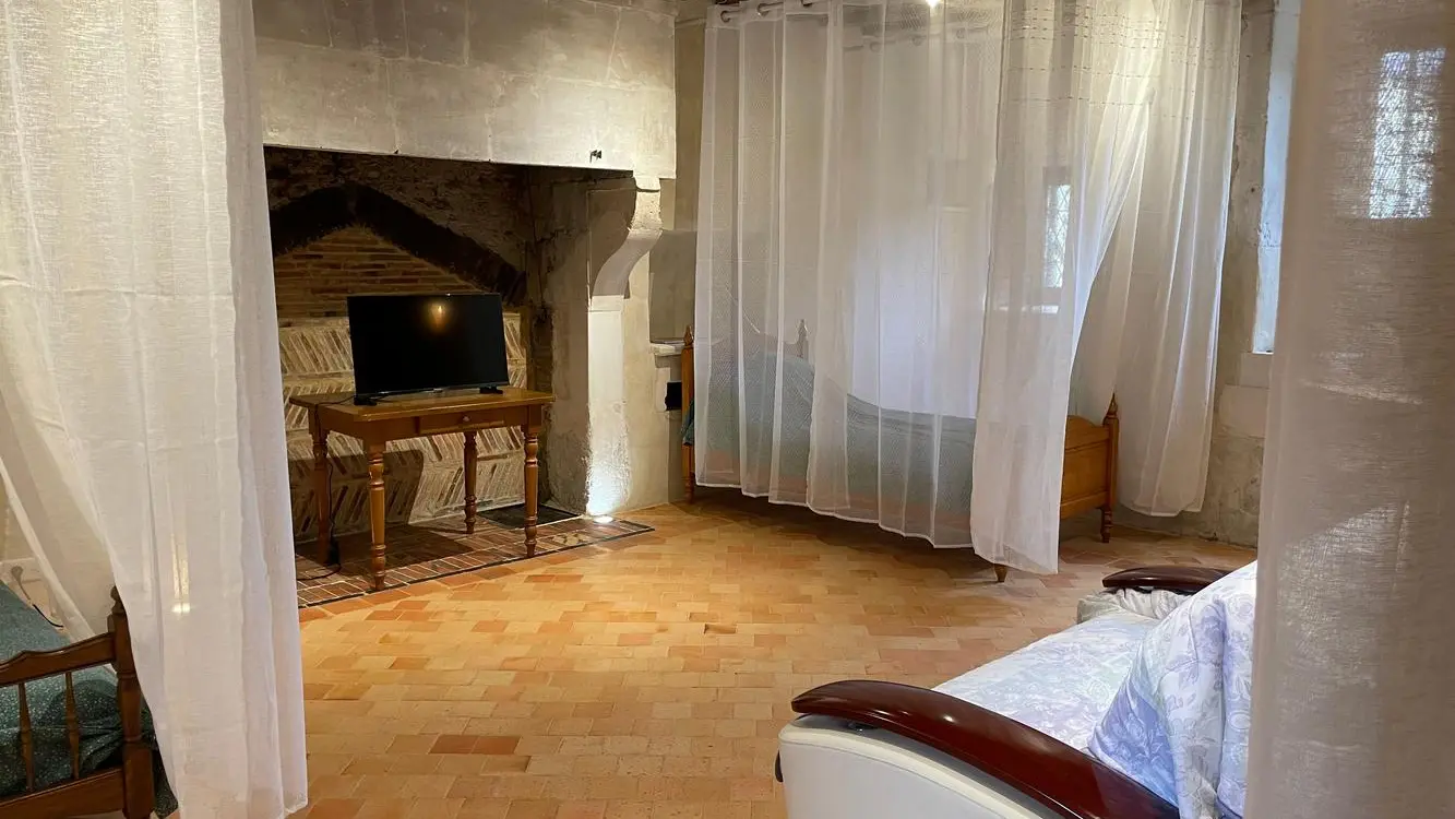 446641-2_H72H023646_645bb52d2bc4f_d83326c7854a6c403e456d5b0af31bc6