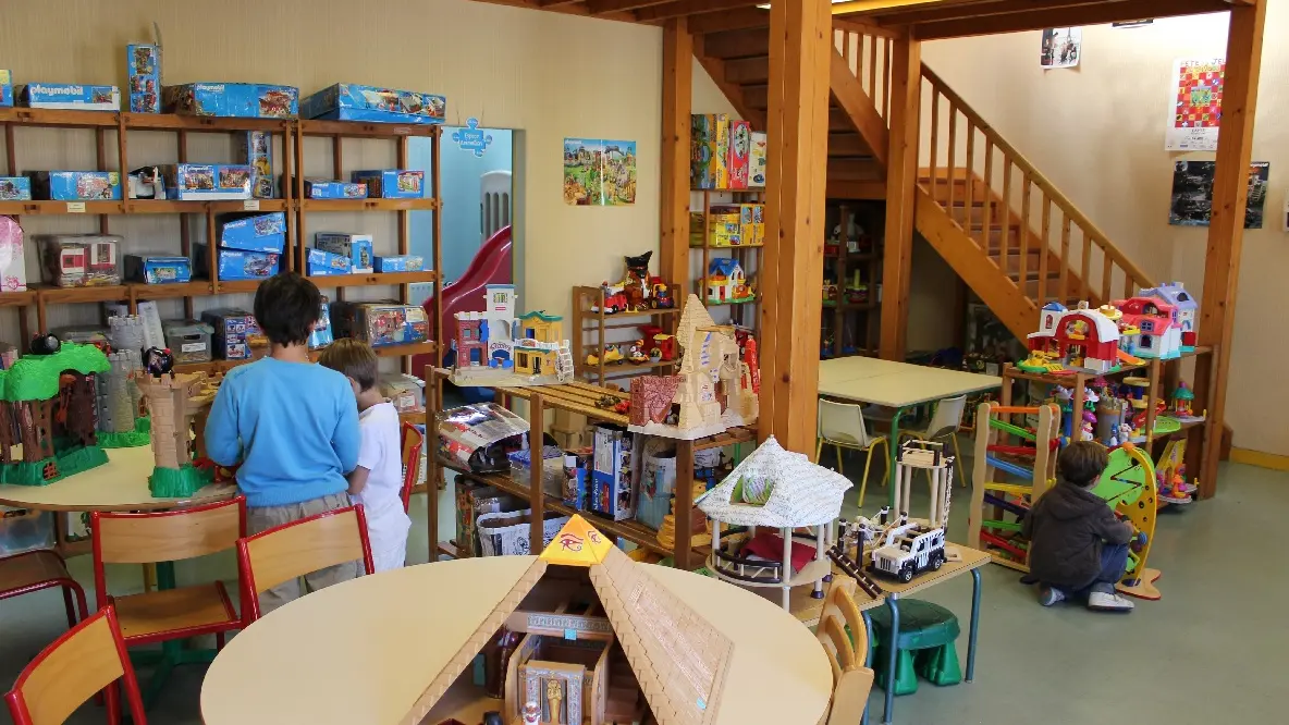 524235_hall_daccueil_ludoclep_laval_53_en_1100x700