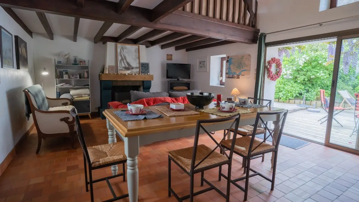 81788 - pièce de vie