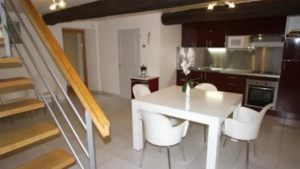 84123 - (c)PAD/J.M.MOUCHET