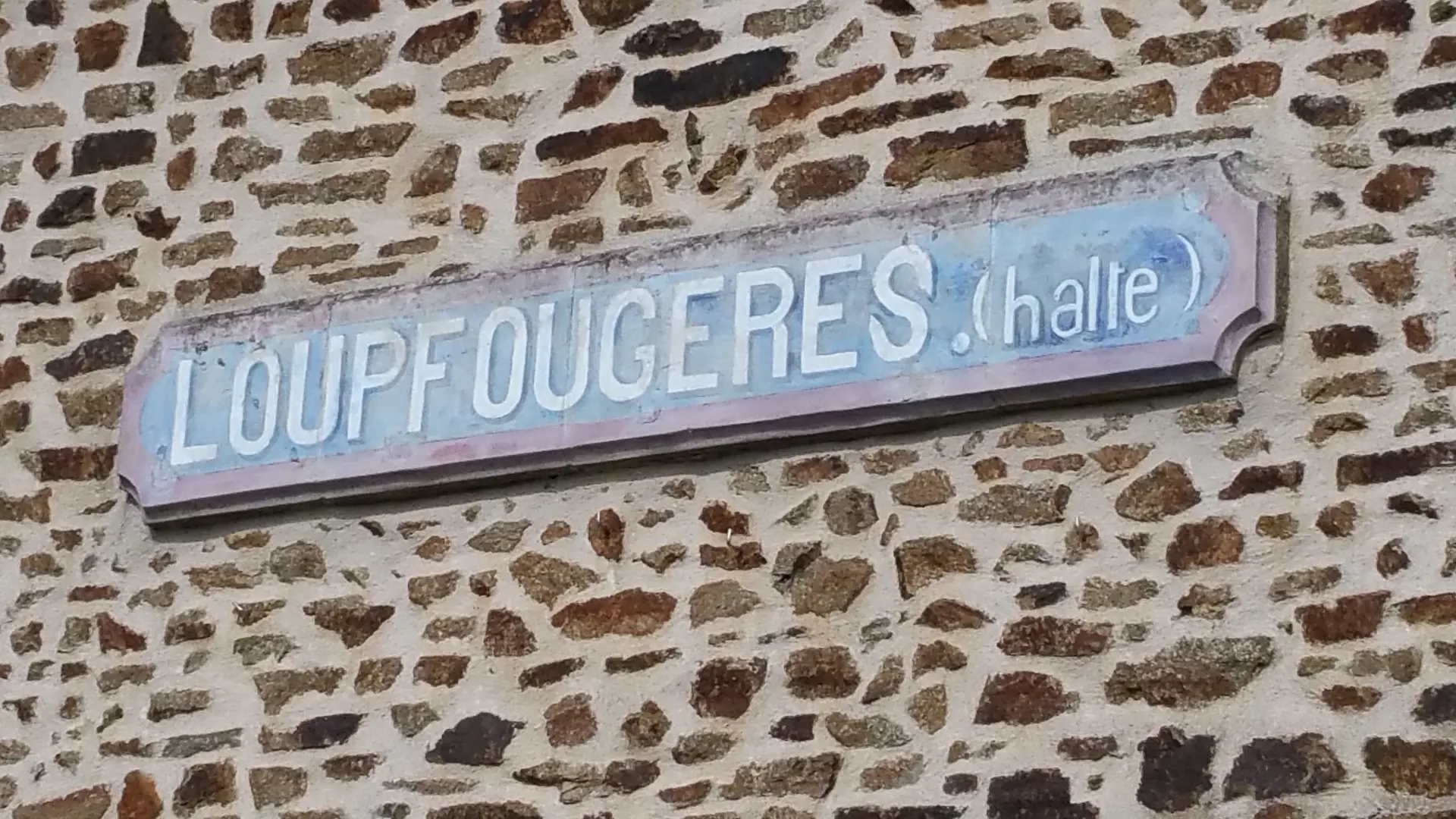 Ancienne gare à Loupfougères