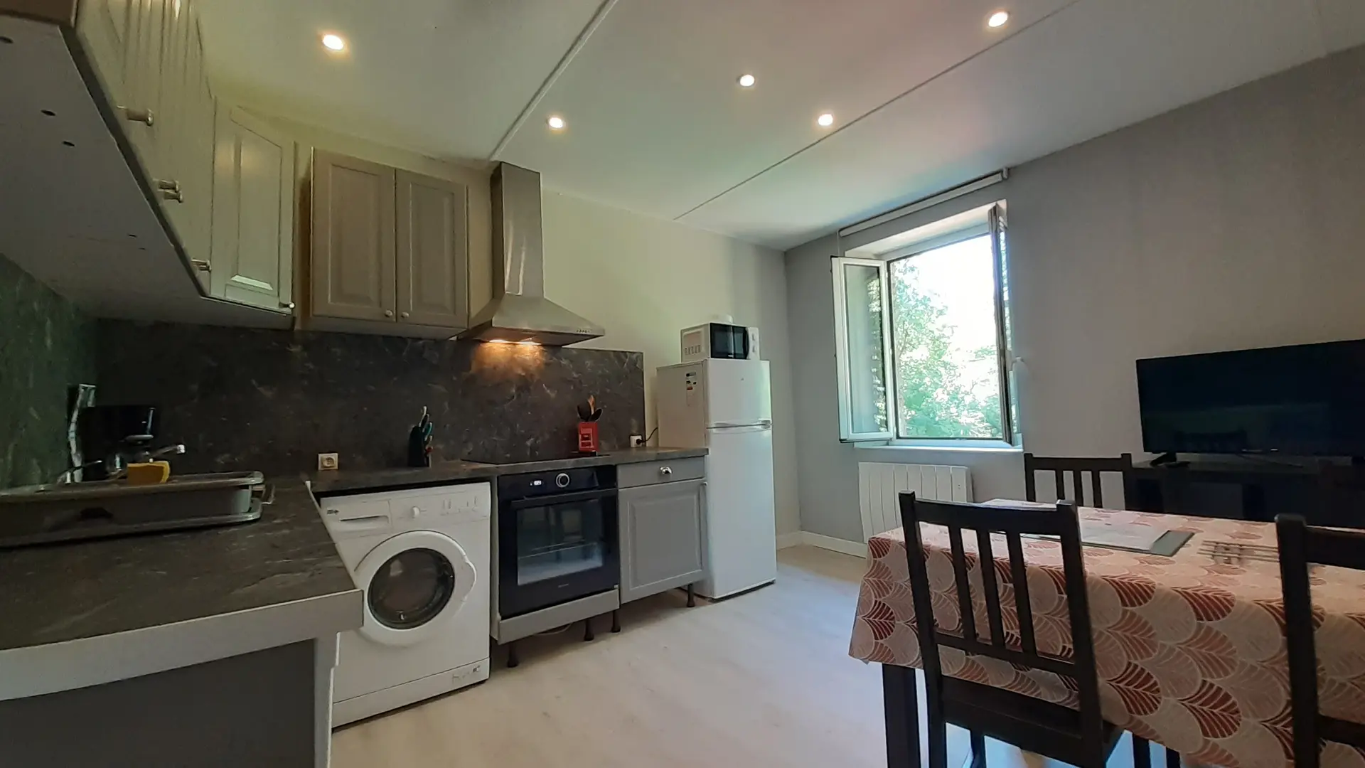 Écureuils-5-personnes-Gîtes Moulin Neuf-Gétigné-44-levignobledenante