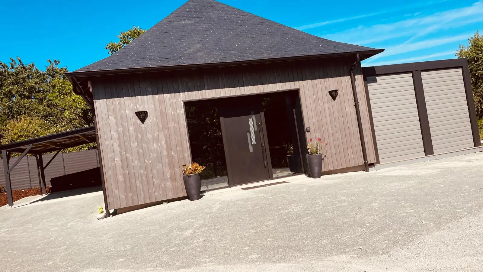 BHD-LODGE & Spa - Entrée maison