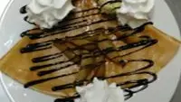 CREPE DESSERT, POIRE CHOCOLAT GLACE VANILLE CREME FOUETTEE