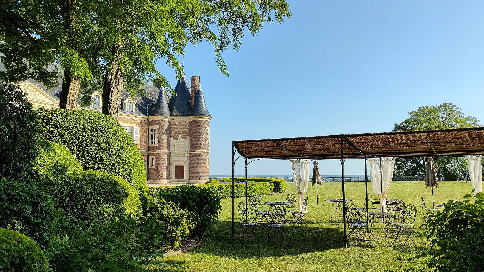 Pergola du salon de thé