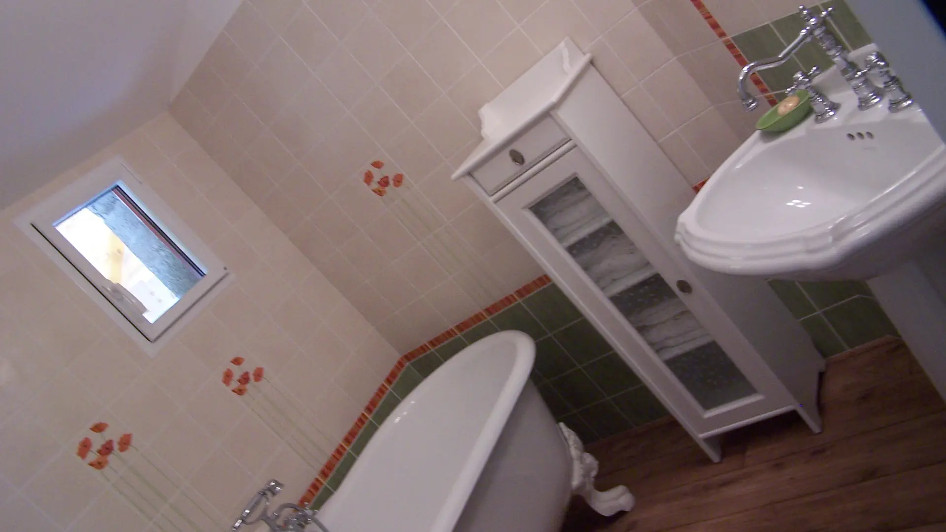 Chambre à Mouton, sanitaire privé, WC séparé