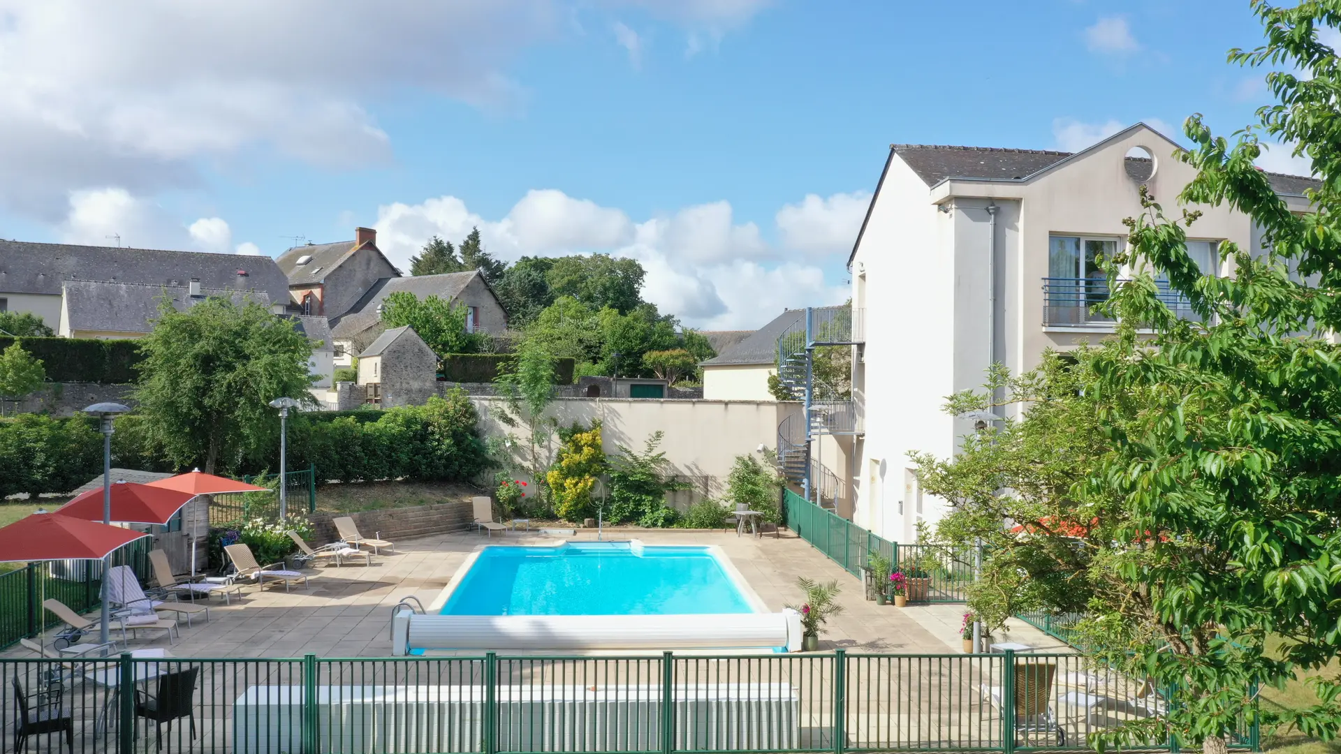 logis l'ermitage hotel et restaurant saulges