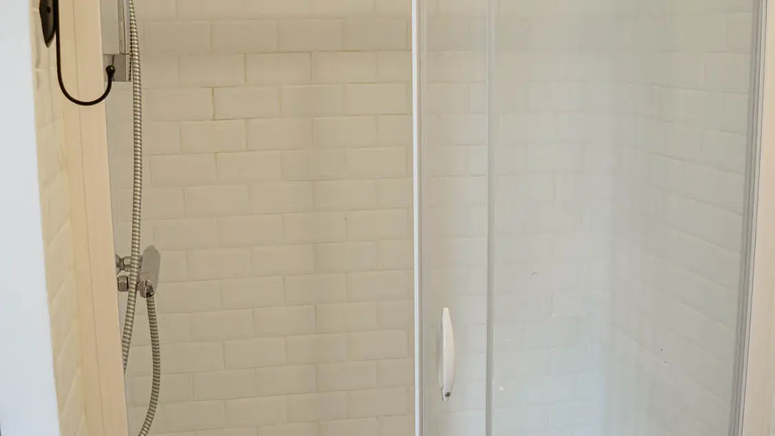 Douche Domaine des Vieilles Pierres