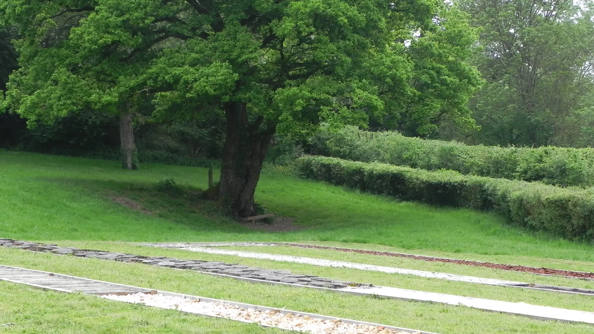 Sentier des Vanupieds au Domaine du Gasseau