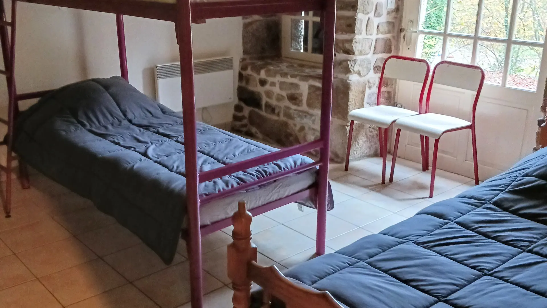 Espace nuit - dortoir gîte de la Bataille (2)