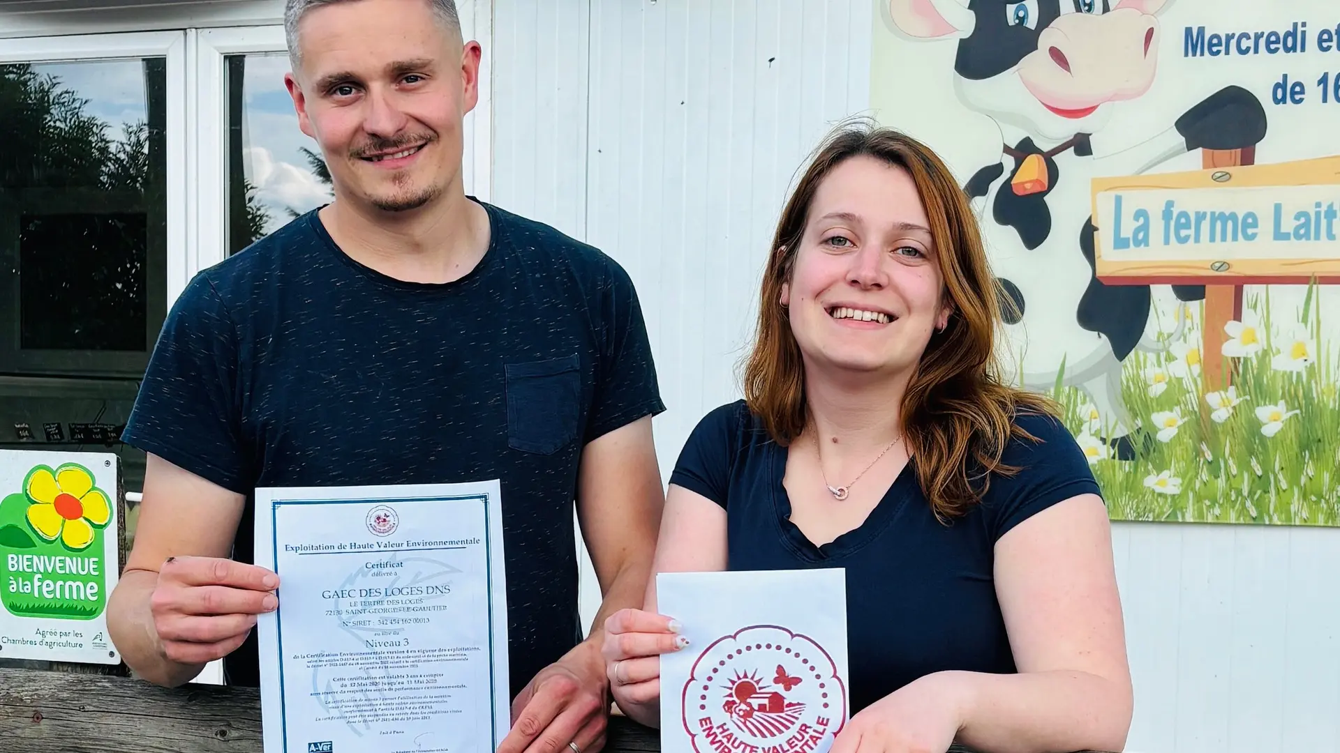 Alex et Emeline - Ferme Lait'Loges - Saint-Georges-le-Gaultier