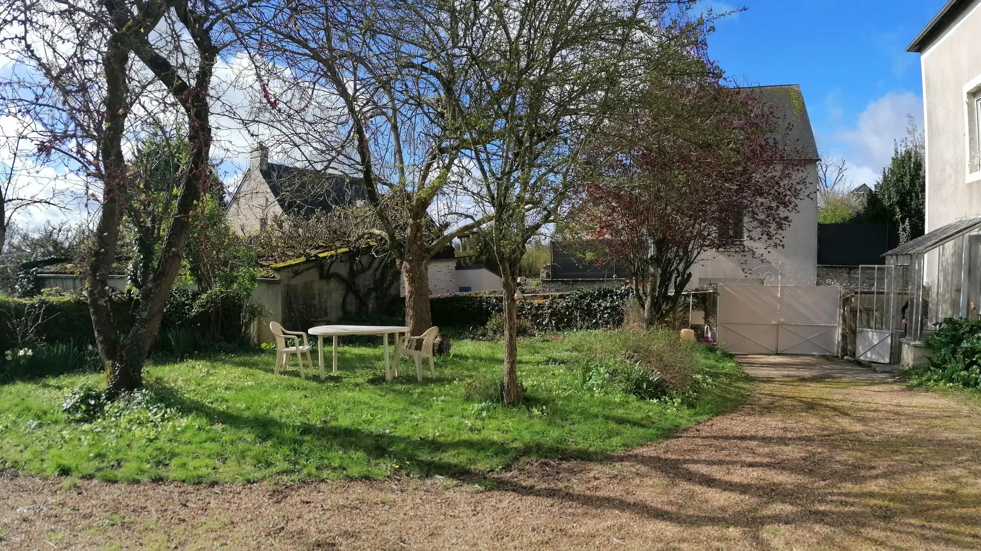 Meublé Beauregard - Fresnay-sur-Sarthe - extérieur