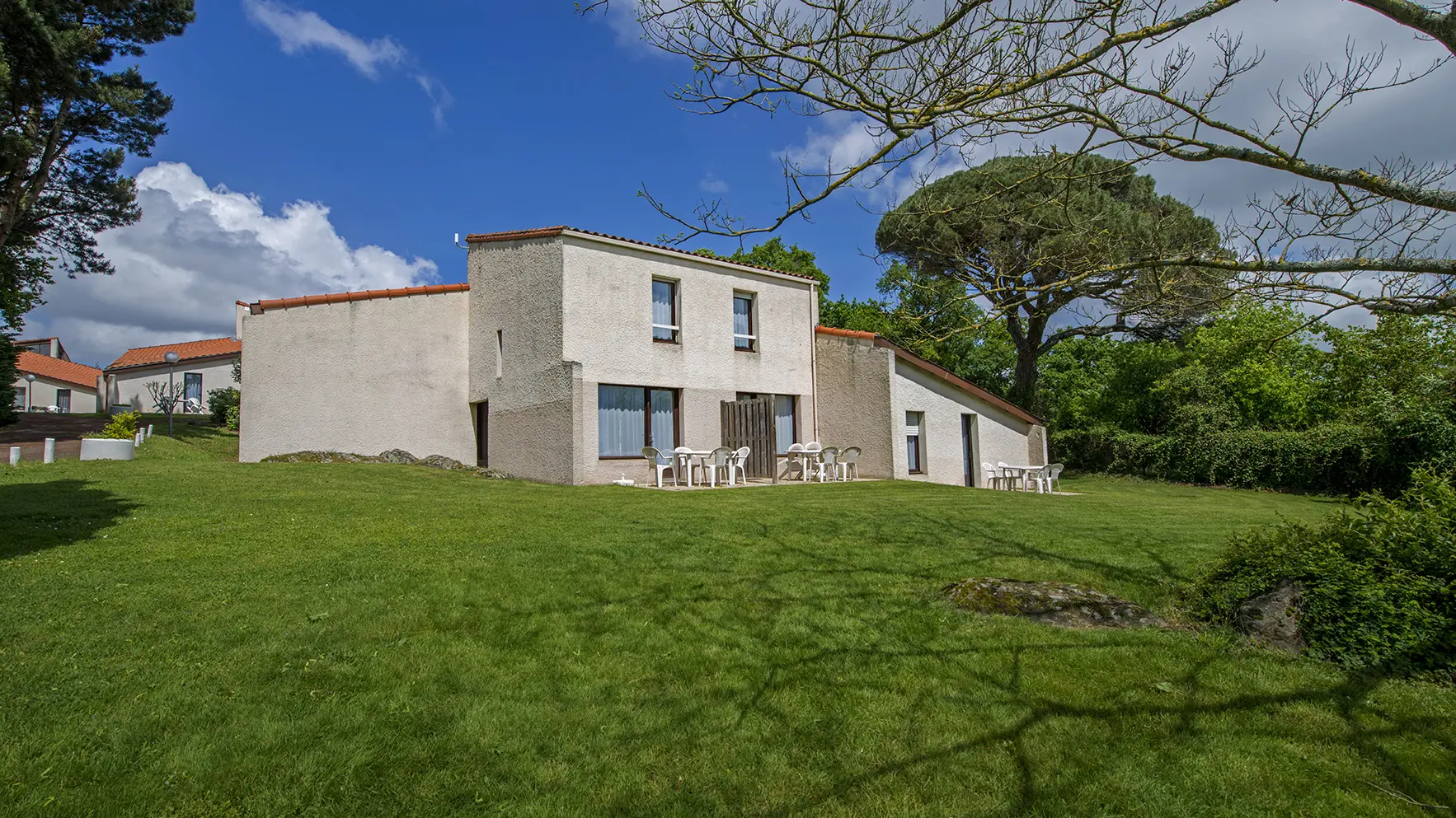 Henri IV vue extérieure