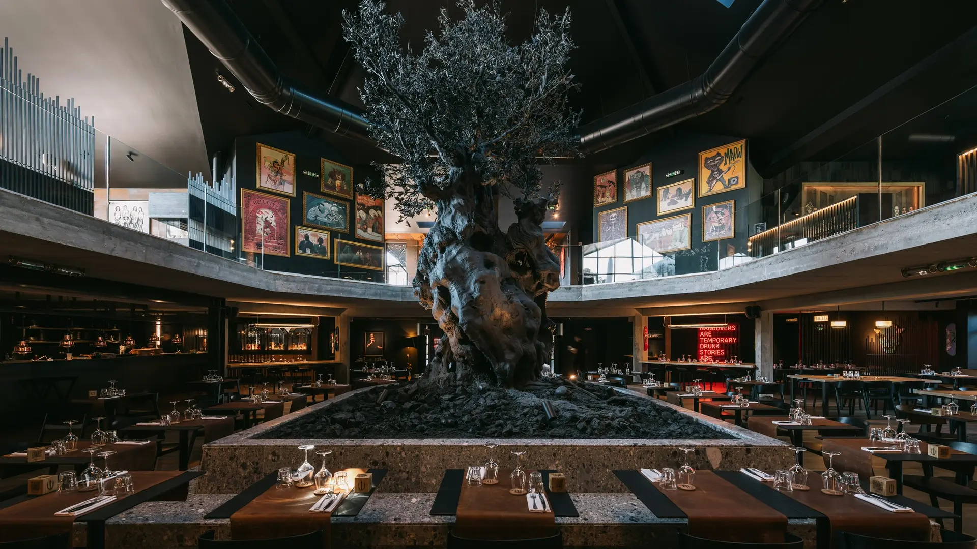 Hellcity 2025 Restaurant salle Clisson David Gallard