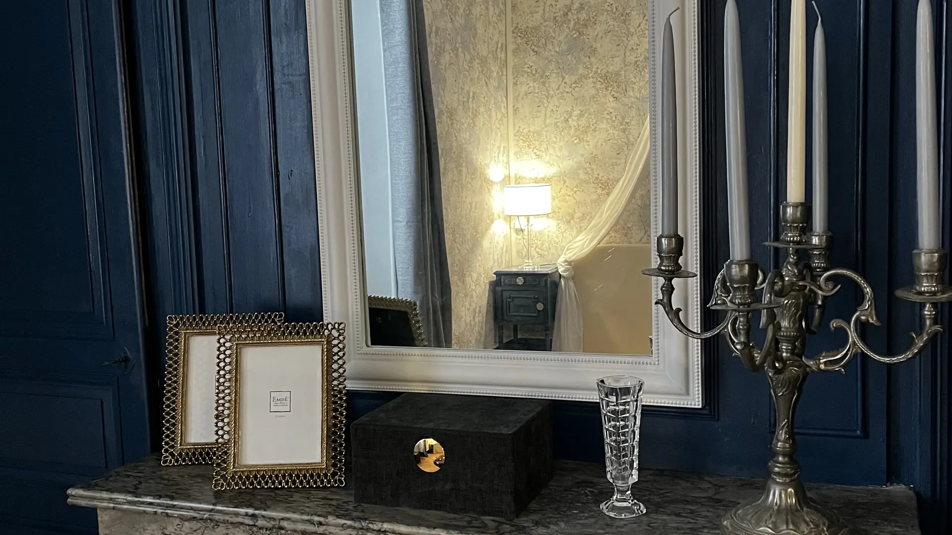 La Demeure d'Euphrosine - Fresnay-sur-Sarthe - Chambre Les Dryades